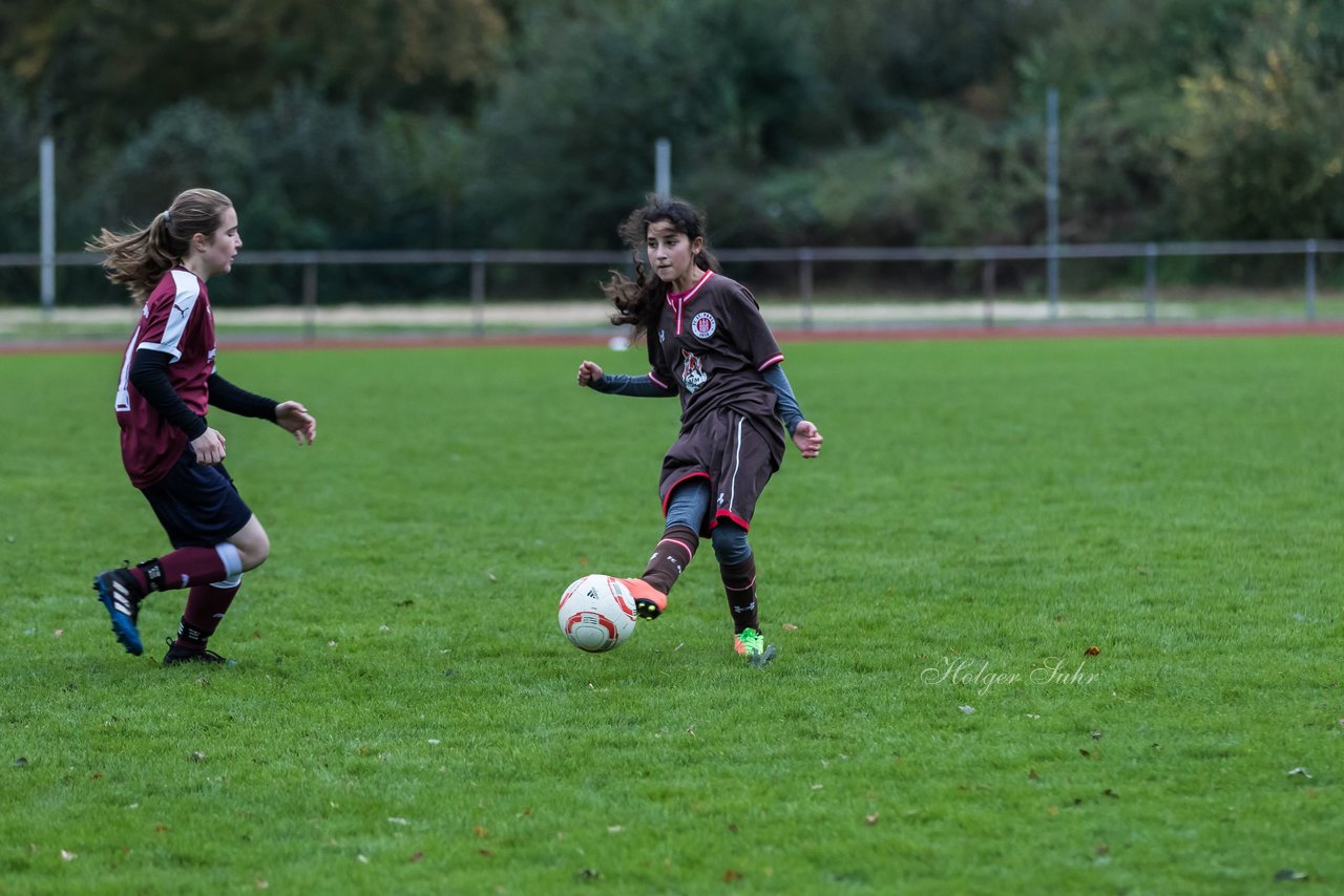 Bild 207 - C-Juniorinnen Halstenbek-Rellingen - St.Pauli : Ergebnis: 0:5